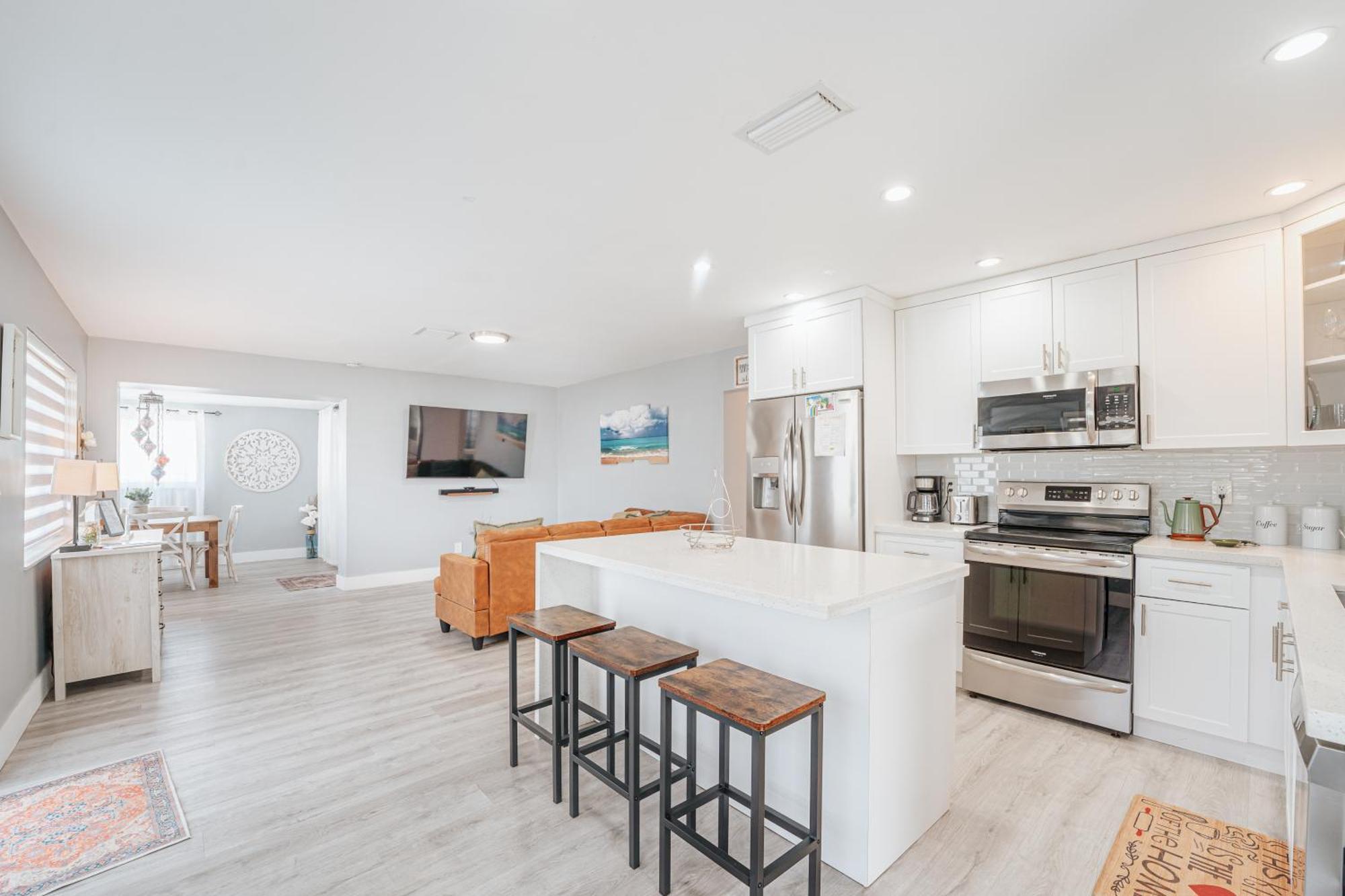 Home With A Pool Close To Beach And Fll Airport Pool Heated October- March Fort Lauderdale Ngoại thất bức ảnh