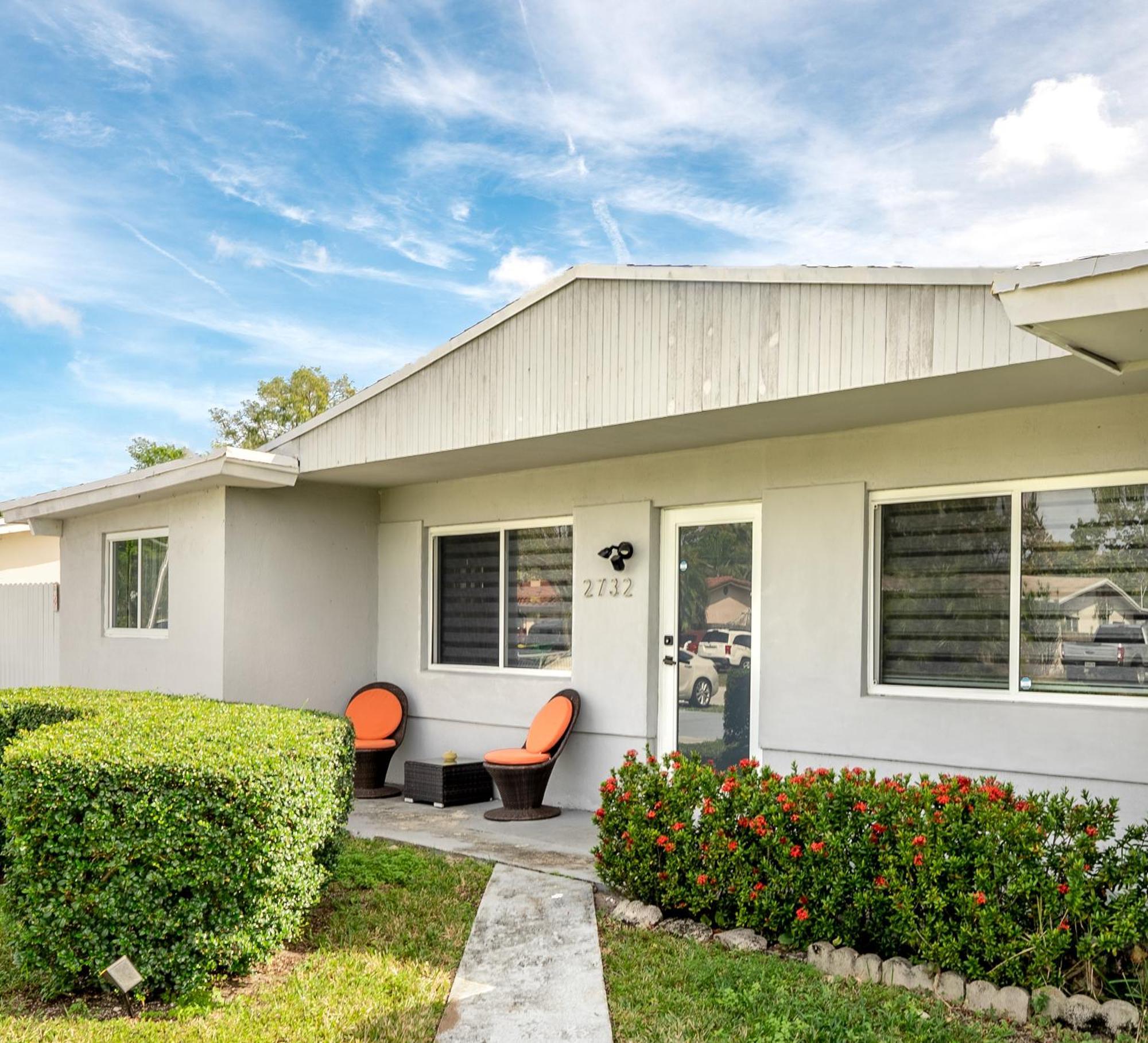 Home With A Pool Close To Beach And Fll Airport Pool Heated October- March Fort Lauderdale Ngoại thất bức ảnh